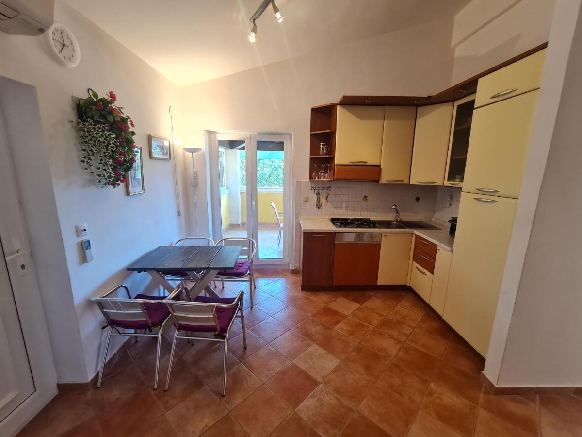 Apartments Kuca Sunce Vodnjan Bagian luar foto